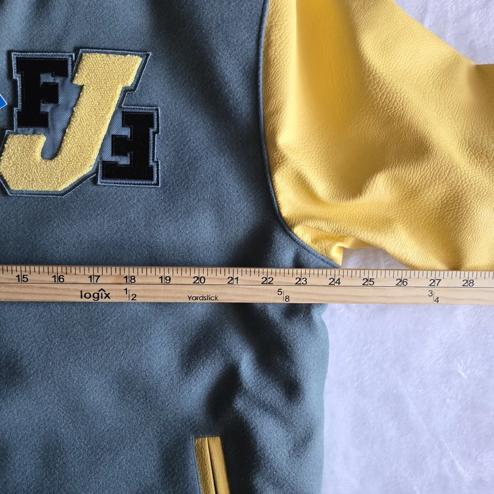 Jamaica Football Federation Men Large Adidas Originals VRCT TECEME Jacket JE5329